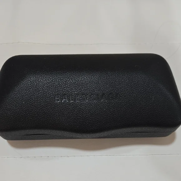 Balenciaga Textured Black Case BALENCIAGA Cash printed textured-leather cardholder | NET-A  main image 4